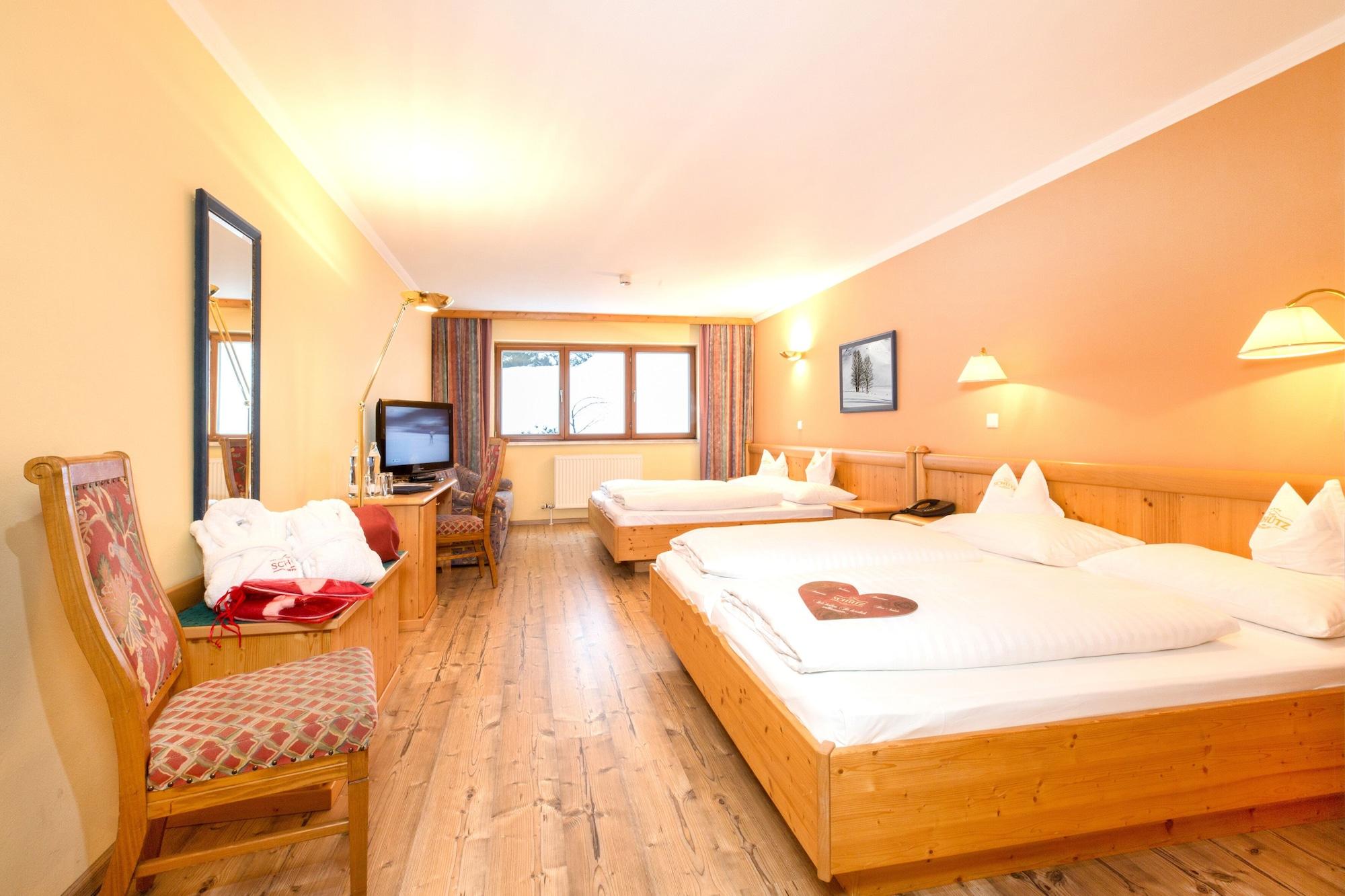 Schuetz Hotel โอเบอร์เทาเอิร์น ภายนอก รูปภาพ